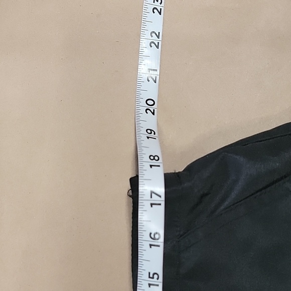 Tropical Escape Size 16 Black Swim Short Skirt, Excellent Used Condition - Picture 5 of 10